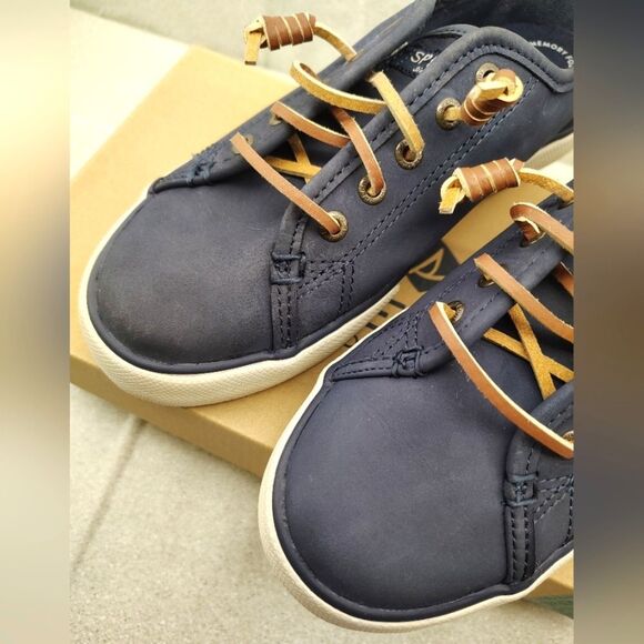 Sperry Top Sider Women's Navy Casual Shoes Sneakers Sz 7 - Picture 2 of 16